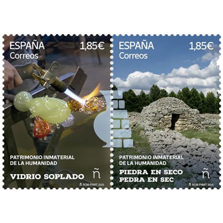 5840/1 Patrimonio. Piedra en seco. Vidrio soplado.  - 1