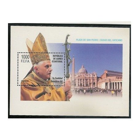 370 Benedicto XVI